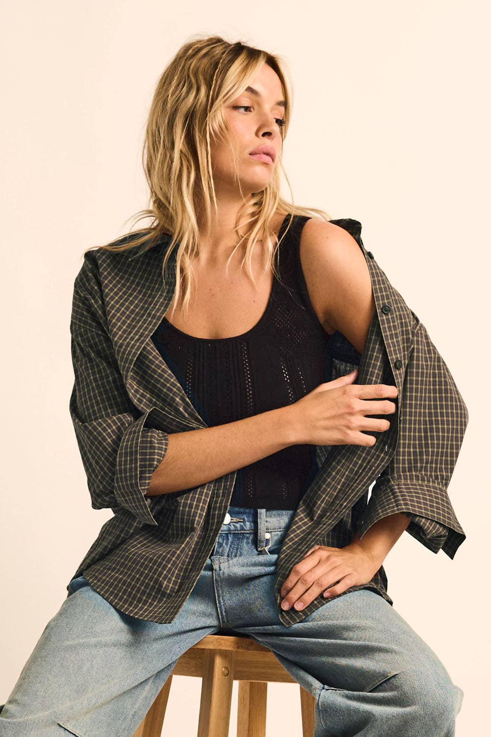 Plaid Button-Front Collared Long-Sleeve Oversize Shirt