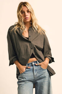 Plaid Button-Front Collared Long-Sleeve Oversize Shirt