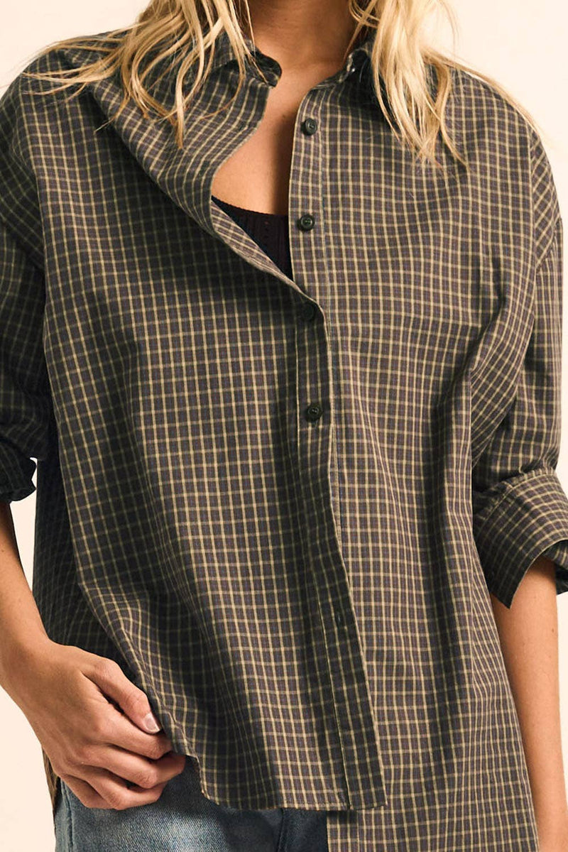 Plaid Button-Front Collared Long-Sleeve Oversize Shirt