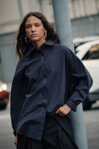 Plaid Button-Front Collared Long-Sleeve Oversize Shirt
