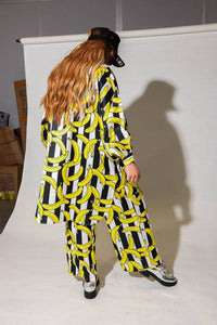 B-A-N-A-N-A-S Oversized Bow-Tie Set