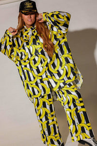 B-A-N-A-N-A-S Oversized Bow-Tie Set